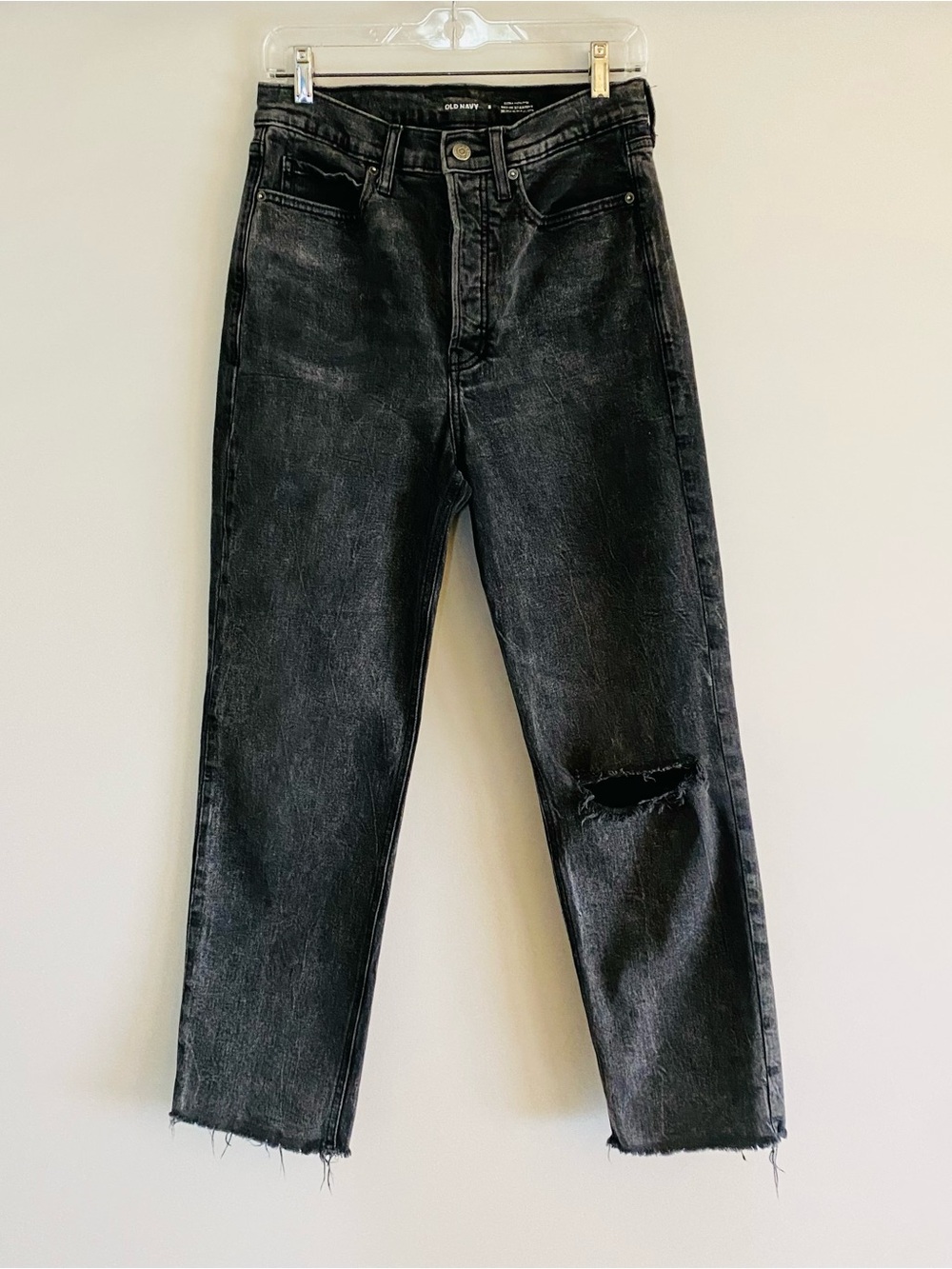 Old Navy Sky High Waisted Straight Leg Black Wash Straight Leg Distressed Size 6
